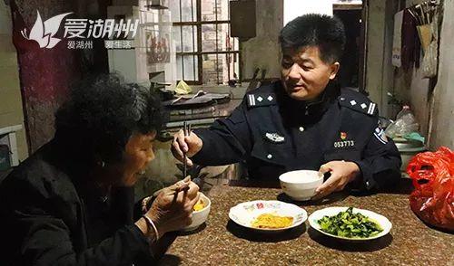 陈警官吃瓜,揭秘警界幕后趣闻